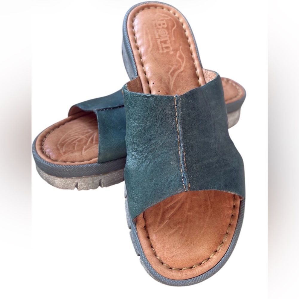 BORN Teal Buttery Leather Slide Sandals Size 8 NWOB